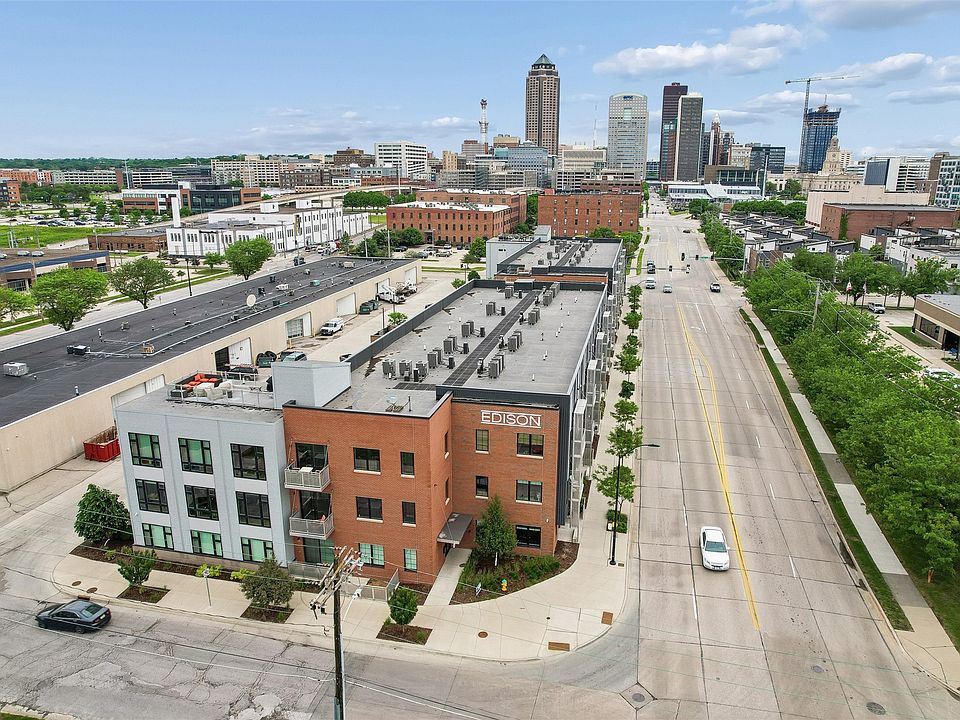 1st image of 450 7th St #204
