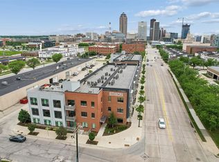 450 7th St #204, Des Moines, IA 50309