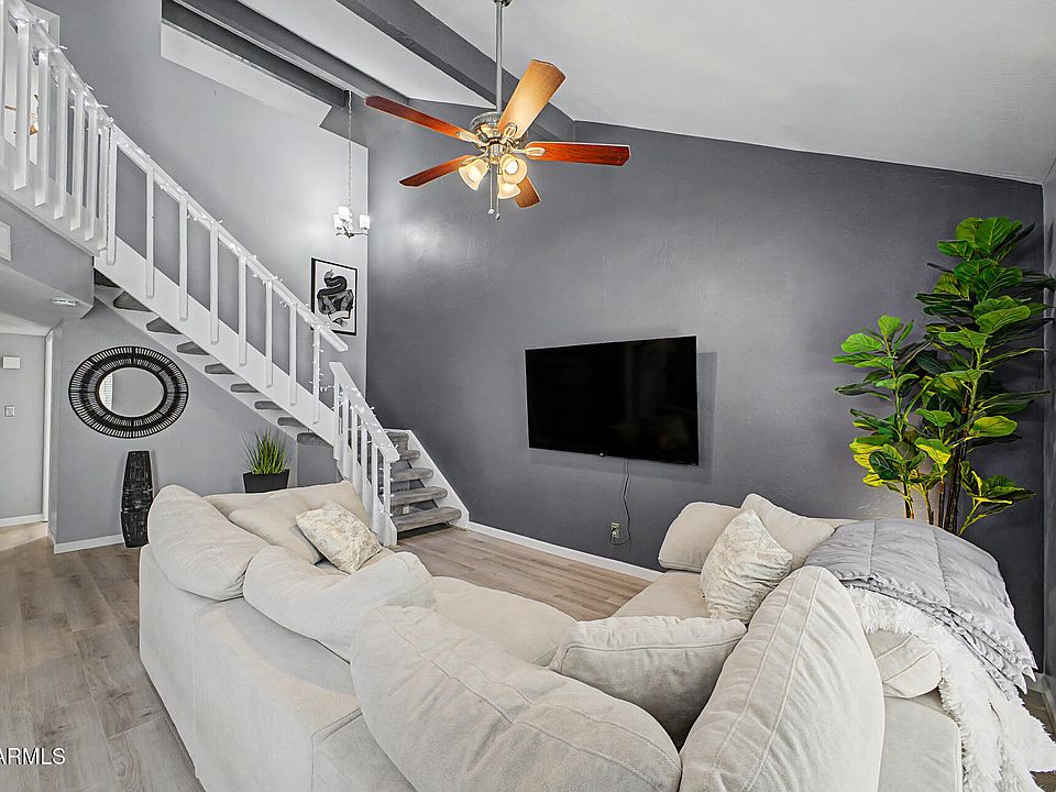 1st image of 1188 E BELMONT Avenue