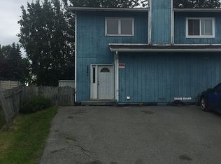 8841 McClellan Cir, Anchorage, AK 99502