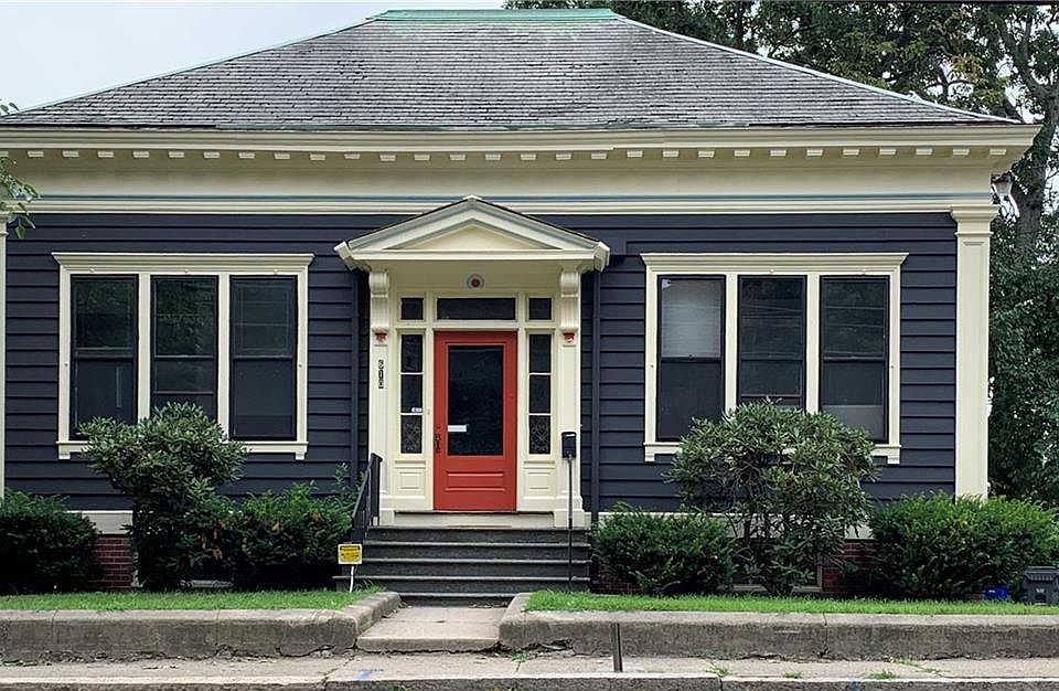 1st image of 610 Manton Ave