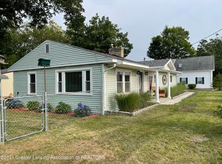 877 Lagrange St, South Haven, MI 49090