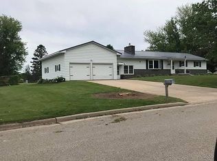 1385 2nd St, Fennimore, WI 53809