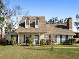 105 Beaupre Dr, Luling, LA 70070