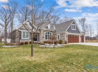 16104 Forest Edge Dr, Findlay, OH 45840