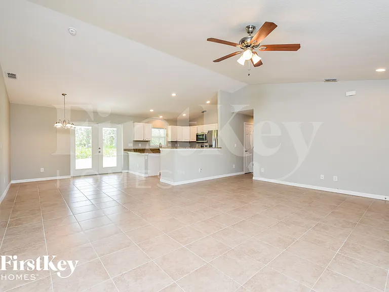 6464 David Blvd — Photo 5