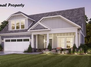 9038 Acadia Ln, Zionsville, IN 46077