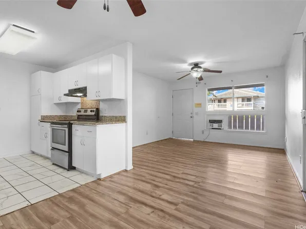 91-1073 Oaniani St #8-A, Kapolei, HI 96707