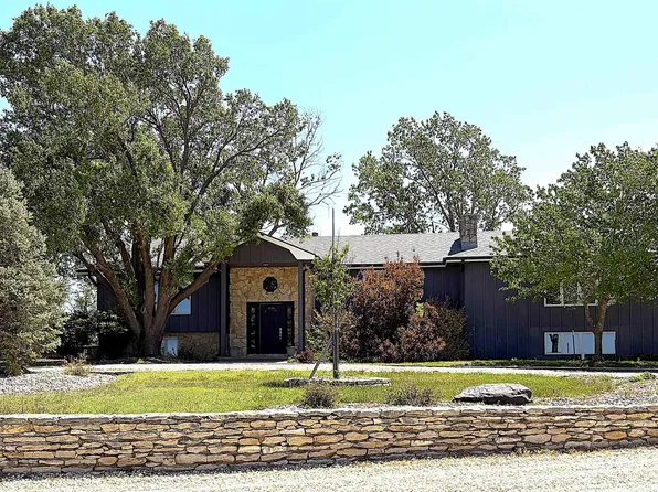 2350 Eden Rd, Abilene, KS 67410