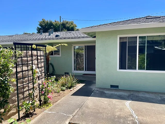 1434 Miramonte Ave — Photo 15