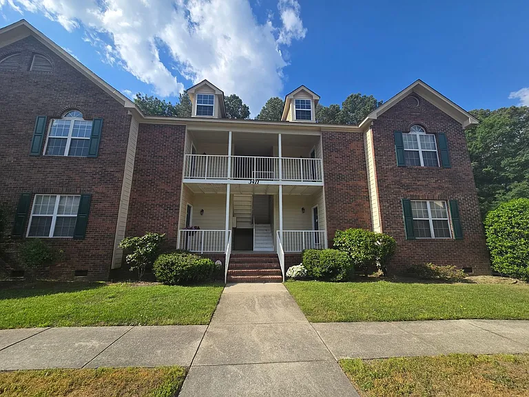 3411 Lainey Ln #C — Photo 23