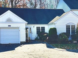 24 Robin Ln UNIT 24, Rockland, MA 02370