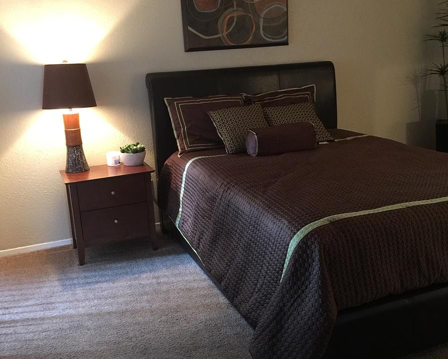 1st image of 3049 W Walnut Hill Ln APT 922