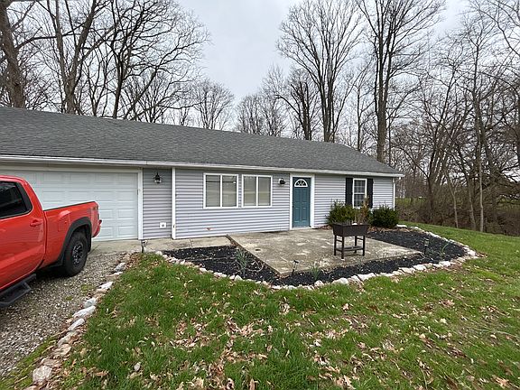 3rd image of 17226 E State Road 46 Rd