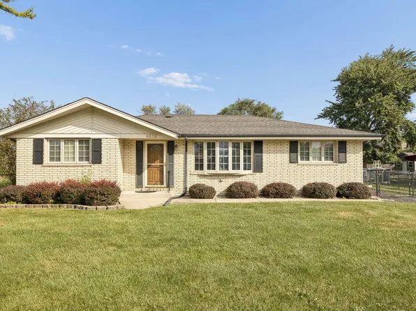 6516 W 84th St, Burbank, IL 60459