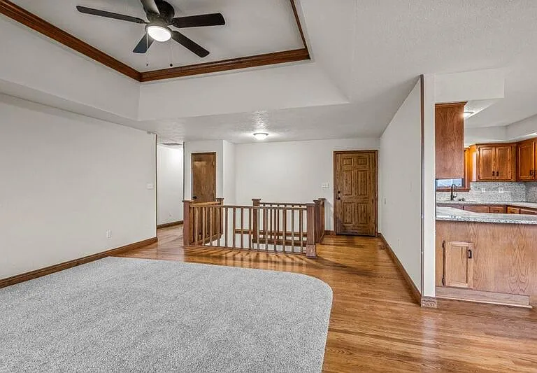 2145 S Todd Ave — Photo 13