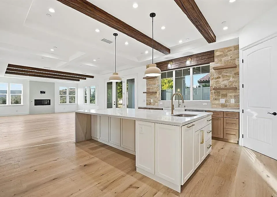 34321 Barona Mesa Rd