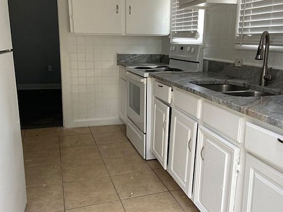 4th image of 1727 45th St S