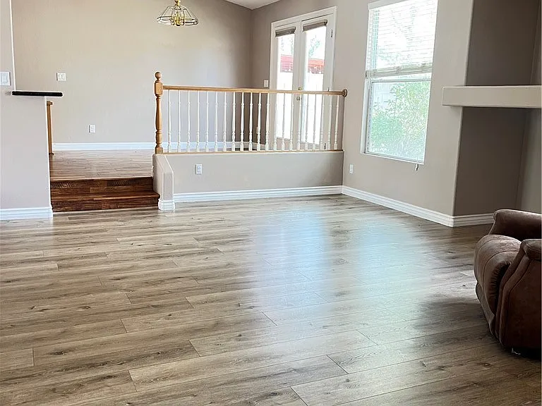 7709 Brilliant Forest St — Photo 8