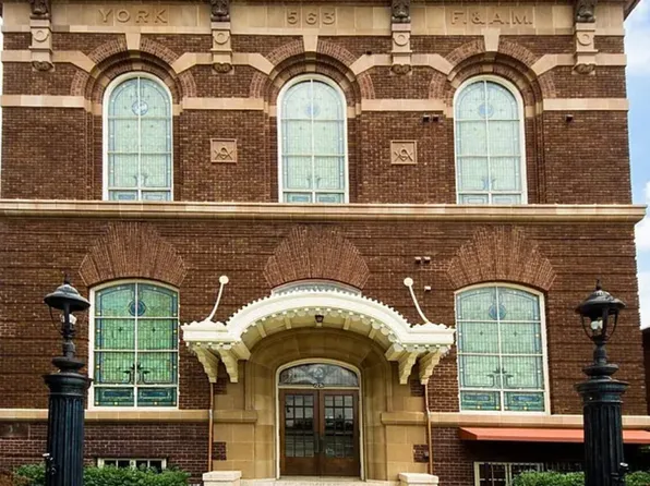 1276 N High St APT 303, Columbus, OH 43201