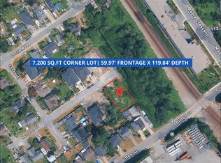 20452 Hampton St, Maple Ridge, BC V2X 9E3