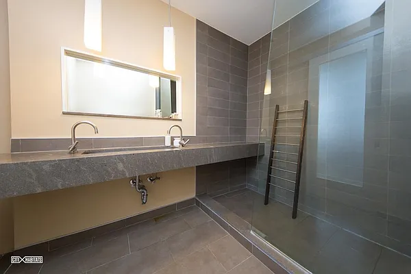 Rented by Citi Habitats | media 16