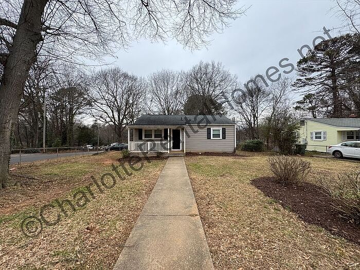 1st image of 901 N Weldon St