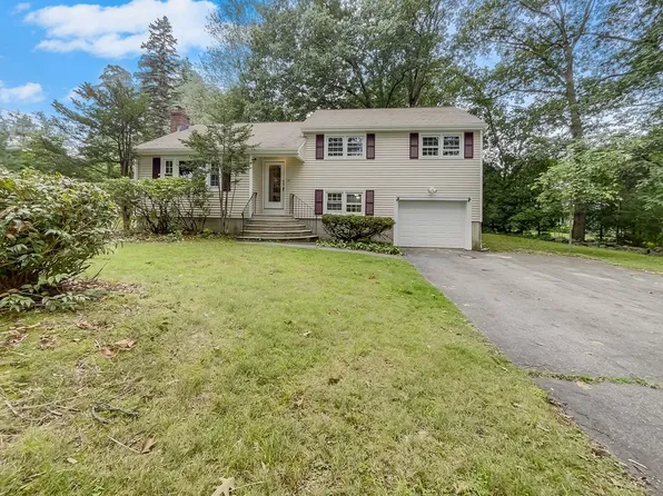 39 Conant St, Acton, MA 01720