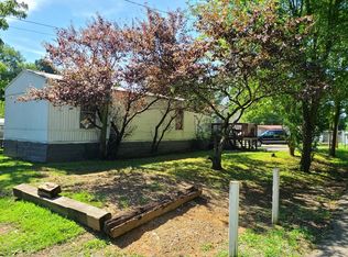 305 Scobie Ave, Dalton, GA 30721