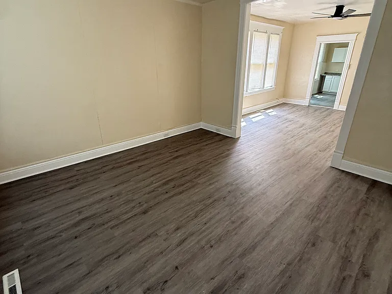 318 Gibson St #2 — Photo 14