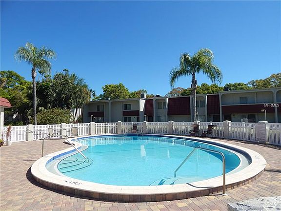 3rd image of 2938 Pine Cone Cir