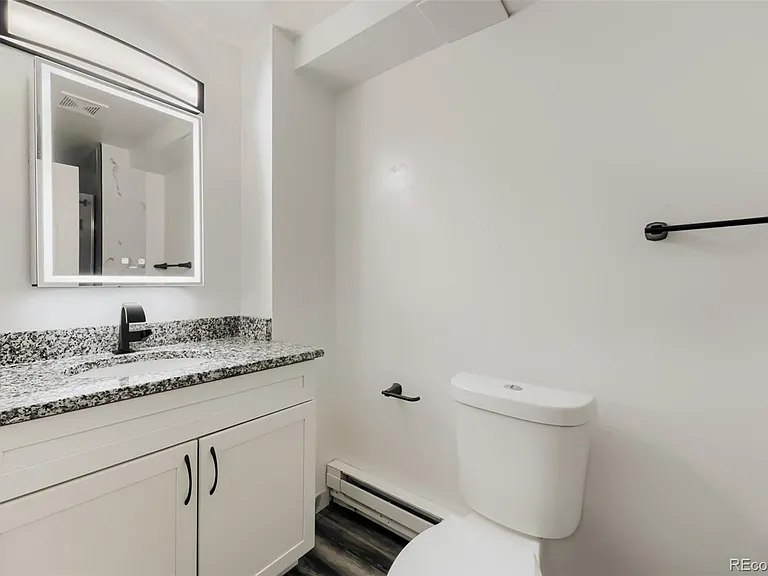 1190 Poplar Ave — Photo 16