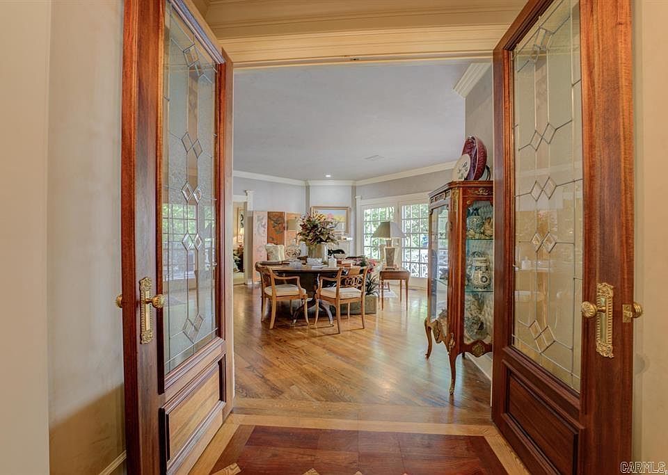 13th image of this home