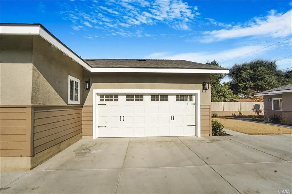 4 bed, 1675 sqft, $3,800 — Photo 2