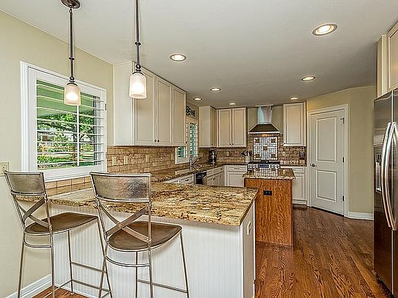 5th image of 7103 S Newport Way
