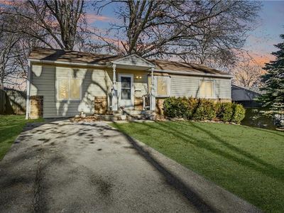 2208 NE 56th Ter, Kansas City, MO, 64118