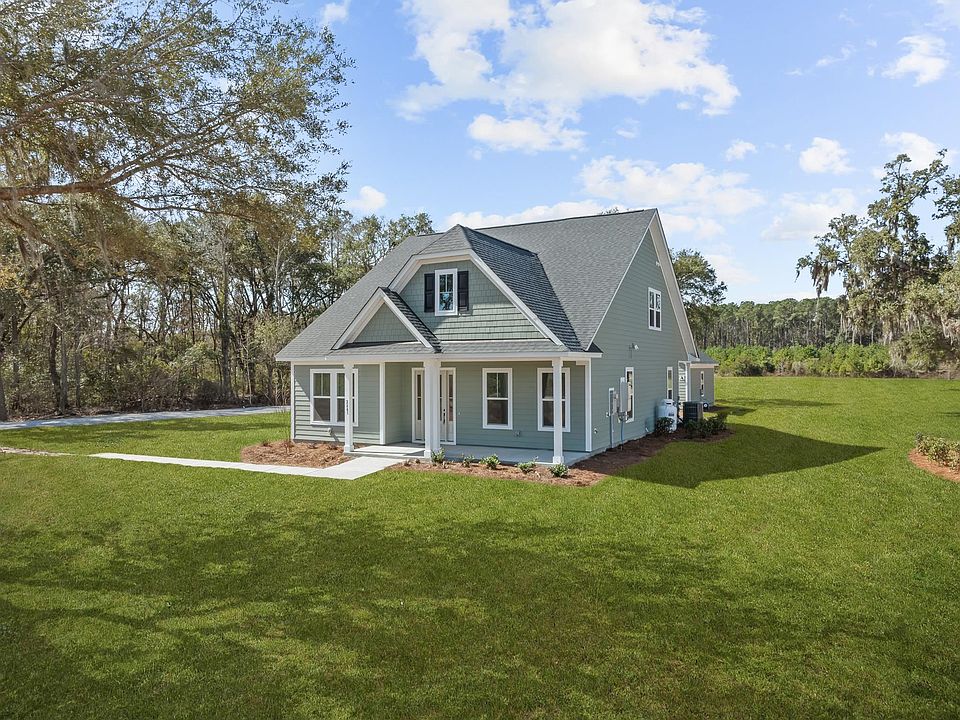 1st image of 92 Duany Dr.