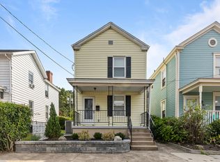 325 Elizabeth St, Sewickley, PA 15143