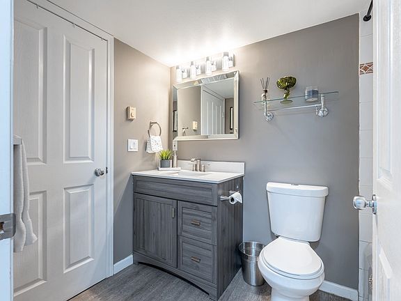 2nd image of 5355 Boundary Rd #310