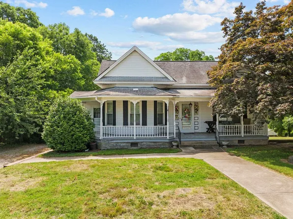 324 N Main St, Roxboro, NC 27573