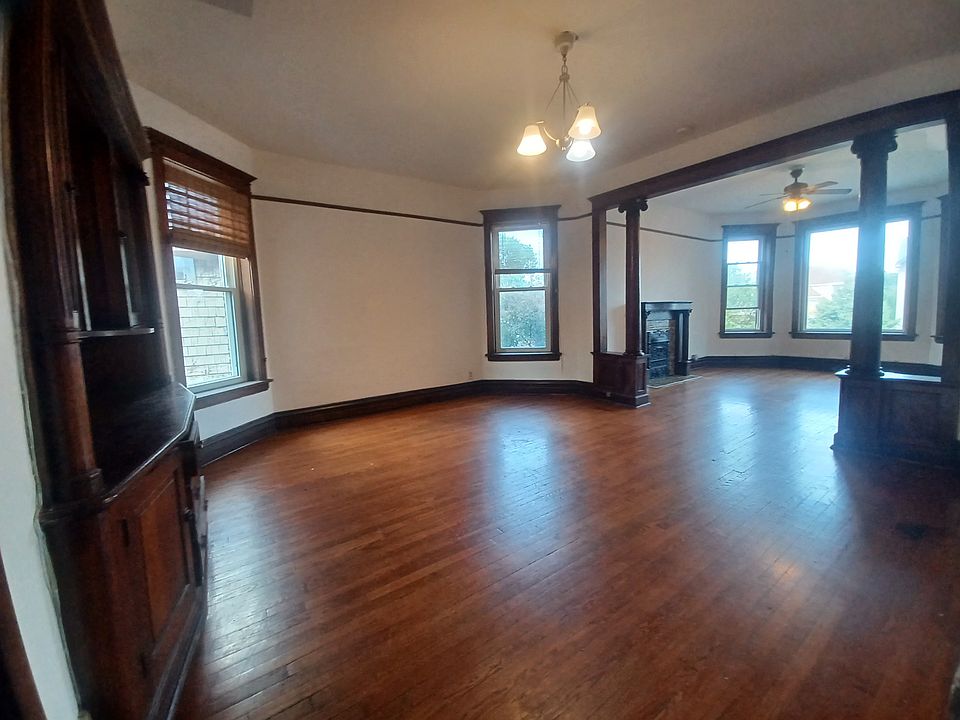 1st image of 2120 N Whipple St APT 2