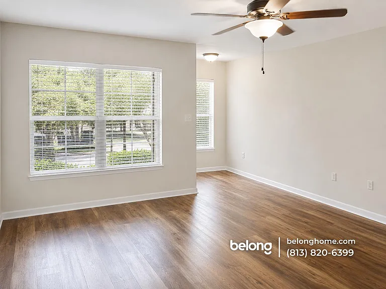 10939 Keys Gate Dr — Photo 8