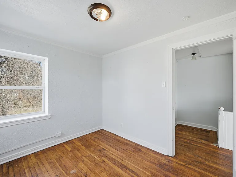 305 W Morton St #307 — Photo 10