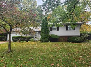 2749 Portland Ln, South Bend, IN
