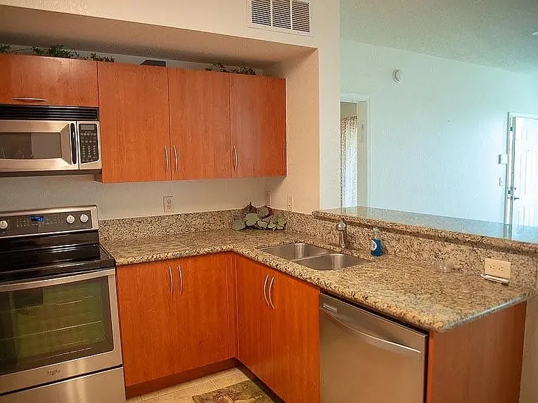 150 SW Peacock Blvd #104 — Photo 3