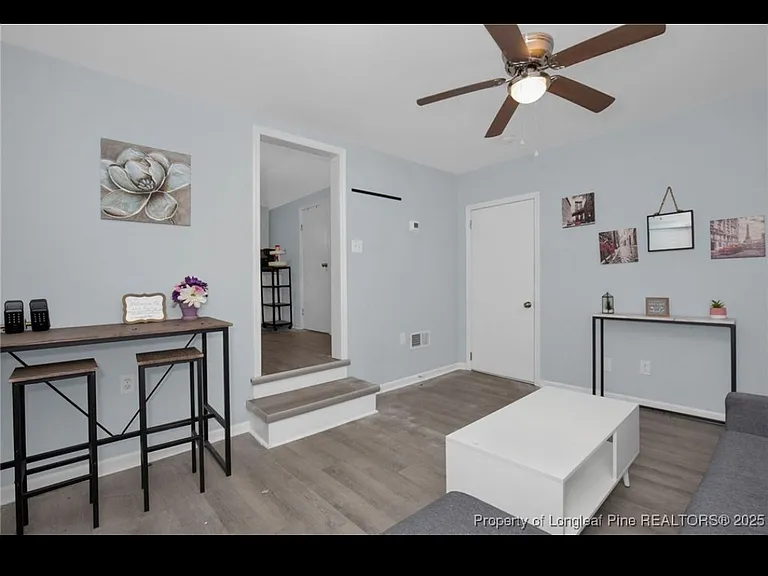 Pecan Dr — Photo 10