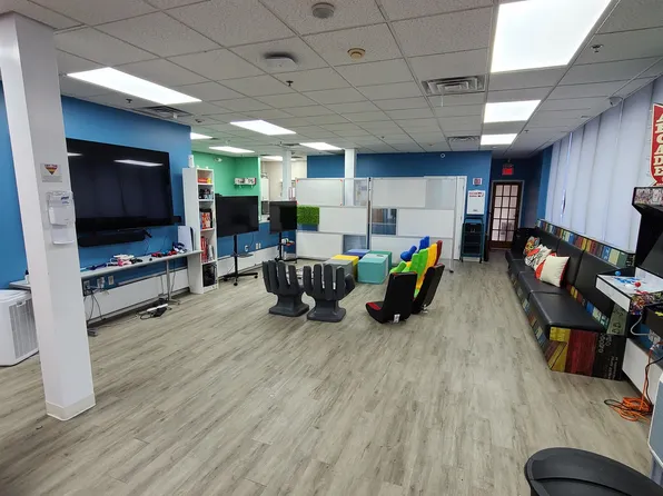 1919 Kennedy Boulevard image 6 of 28