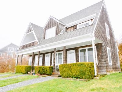 152 NE Tuckerman Ave #E3, Middletown, RI, 02842