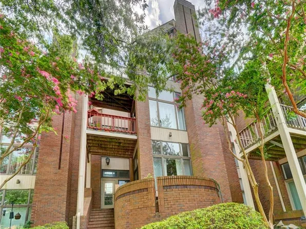 696 Mowbray Arch APT 460, Norfolk, VA 23507