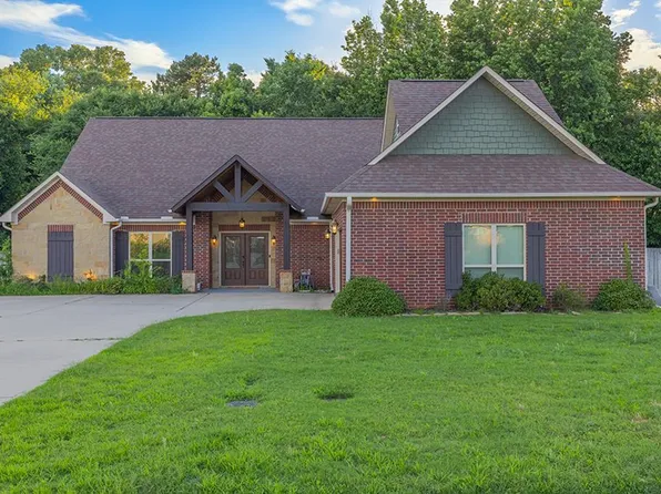 52 Chester Field Cir, Texarkana, TX 75503
